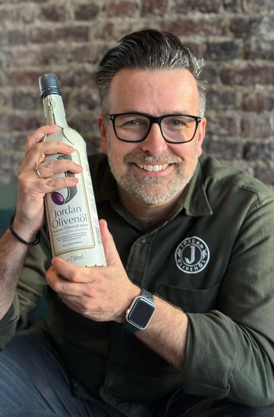 Bastian-Jordan-Papierflasche Jordan Olivenöl: Nachhaltigkeit beginnt beim Anbau und bei der Verpackung