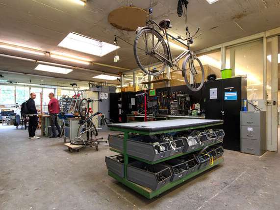 Maschinendorf_Eingang-neu-571x430 Maschinendorf Düsseldorf: Makerspace mit Herz und Werkbank